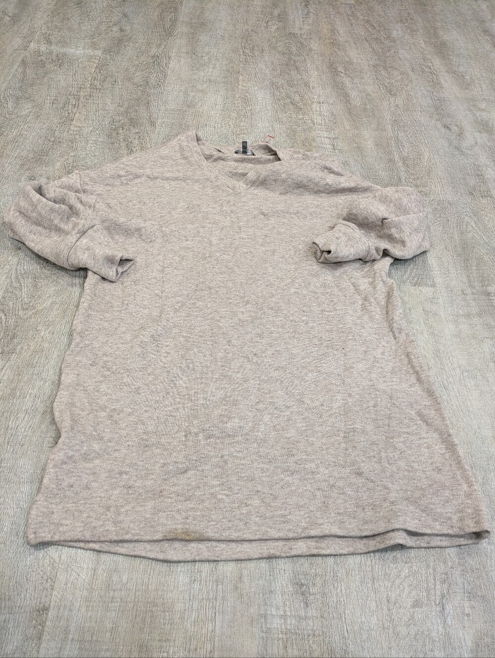 DREW Tan V-Neck Sweater Size Medium